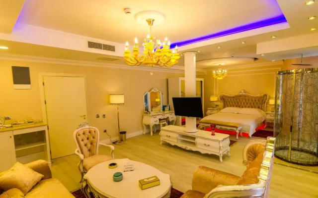 Phoenicia Royal