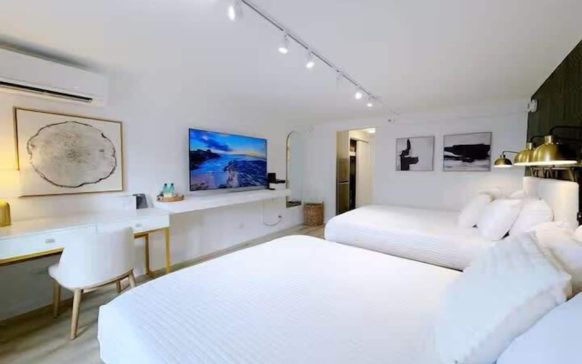 @ Marbella Lane- Trendy Waikiki Oasis Near Beach