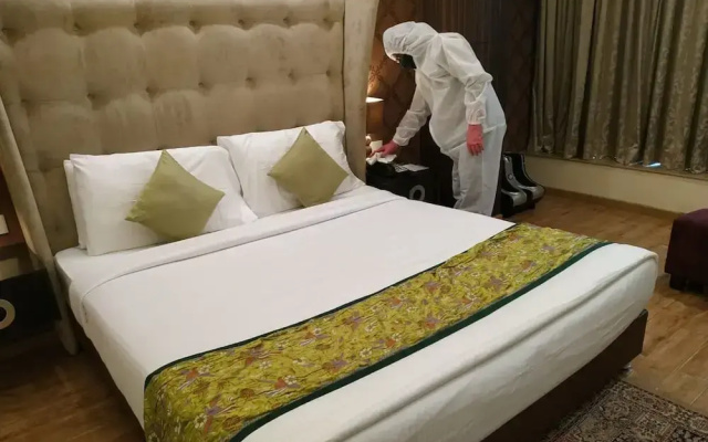 Pipal Tree Hotel