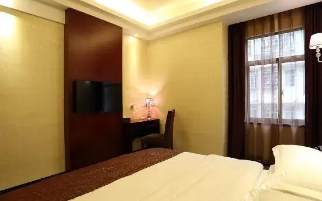 Seven Stars Fashion Hotel (Zhongmao City Branch, Changsha Xingsha Economic Development Zone)