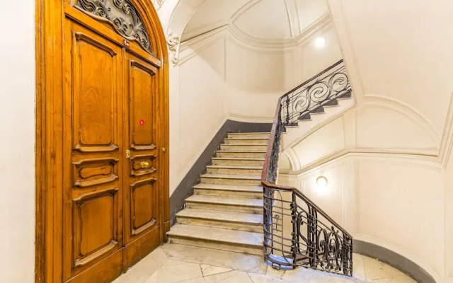 Piazza Amedeo Flat by Wonderful Italy