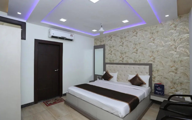 OYO Hotel Vaishnavi Heritage Inn
