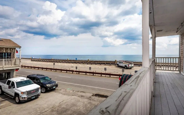 Sea Spiral Suites