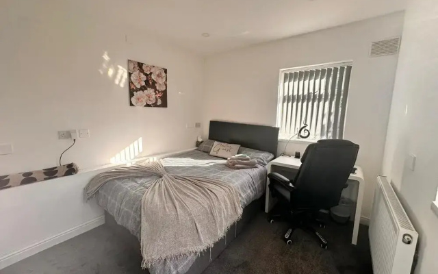 Birmingham Blissful Apartment With 2 Bedrooms