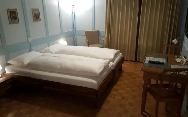 Hotel Adler