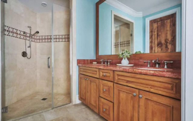 Grand Isle Resort & Residences