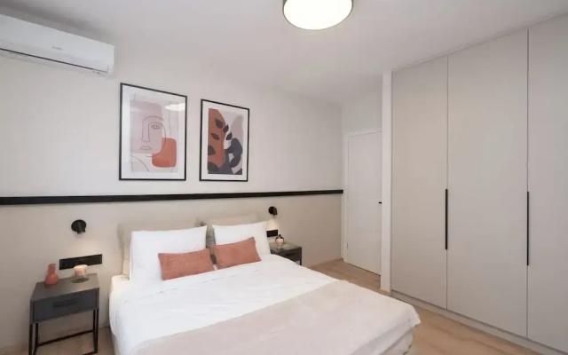 Upscale Apartment in Chalandri with Large Terrace