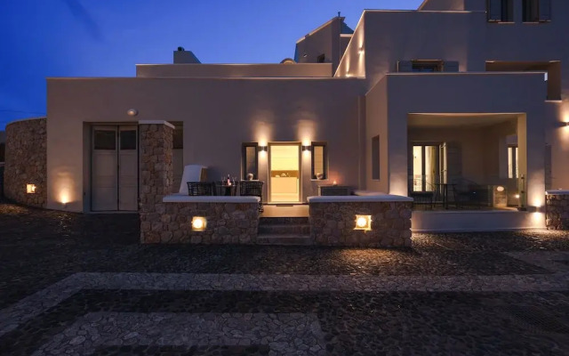 Santorini Grand Luxury Villas