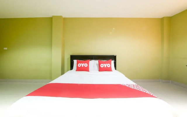 OYO 440 Season 5 Residence