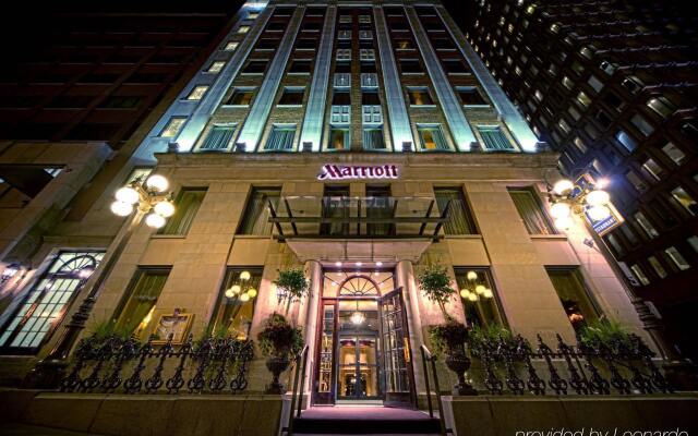 Отель Quebec City Marriott Downtown Канада, Квебек - отзывы, цены и фото номеров - забронировать отель Quebec City Marriott Downtown онлайн вид на фасад