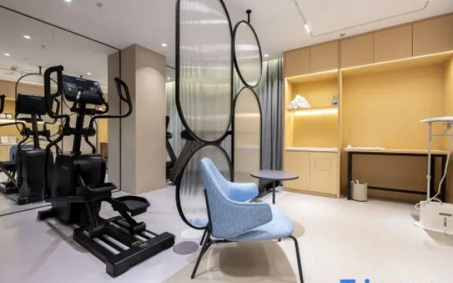 Home Inn NEO (Suzhou Yinshan Lake Guoyuan Road Metro Station)