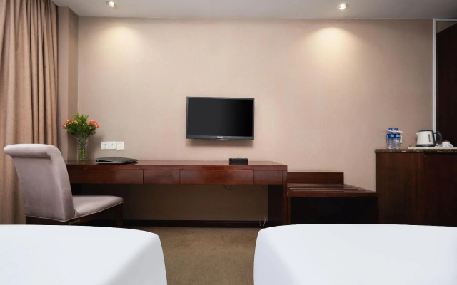 Tangchi Jinyue Hotel Wuhan Qingshan Jiansan