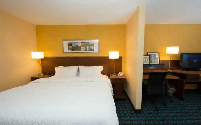 Fairfield Inn & Suites Burlington