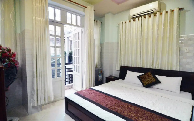 Lamenda Saigon Hotel