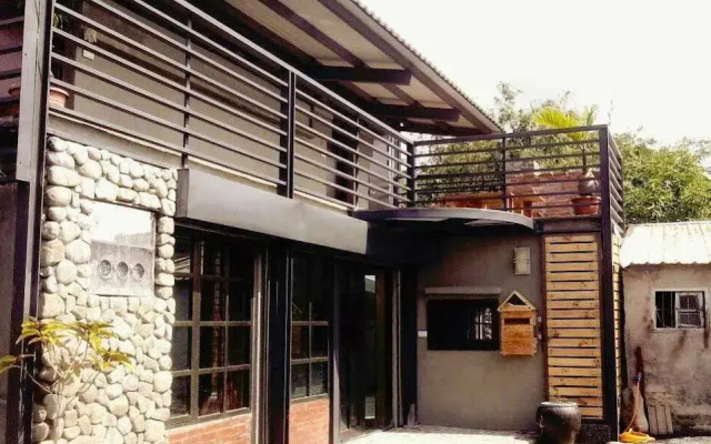 Dreaming Mama Guest House