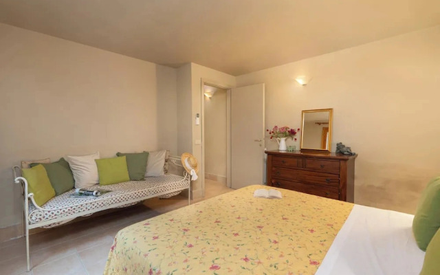 Calanchi Apartments
