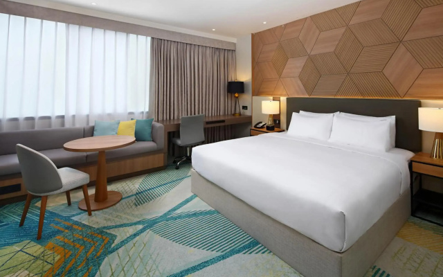 Отель a&o London Docklands Riverside