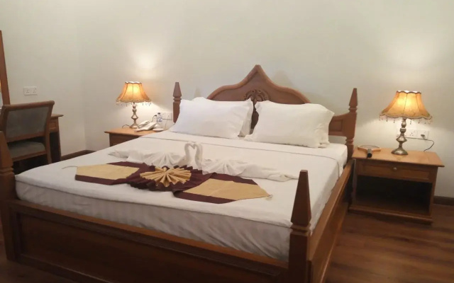 Mrauk U Hotel