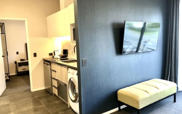 Whitewood Suites Inner City Luxury Apartments