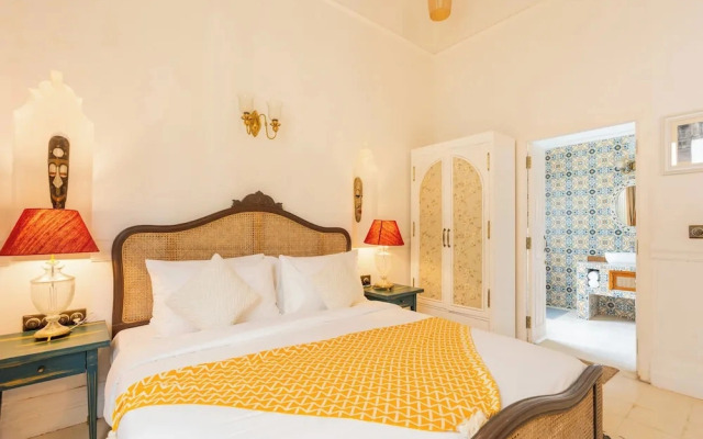 ELIVAAS Maison 10 Luxe 4 BHK Villa
