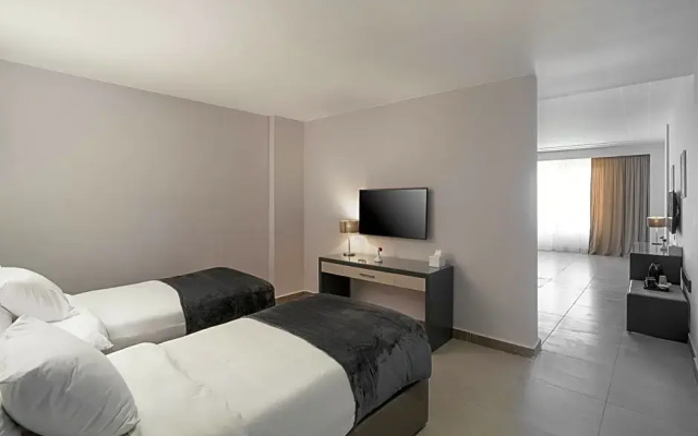 Rhactus Hotel, New Alamein
