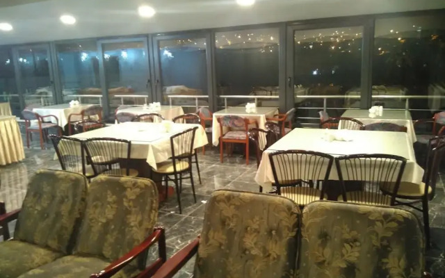 Camlica Otel