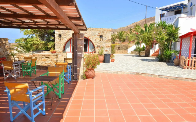 Paradisia Suites