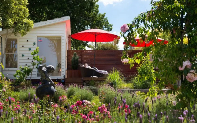 Zelman Cottage