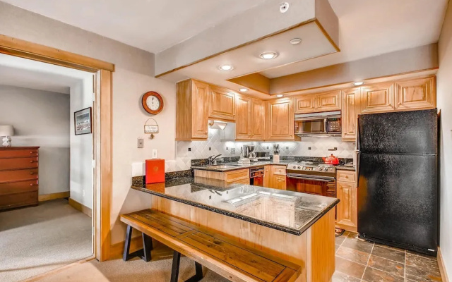 Westwind 208l 1BD 1BA Gold Condo
