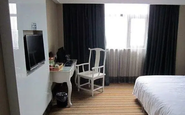 Fuyang Jade Theme Hotel