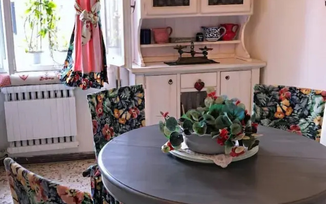 Umberty House