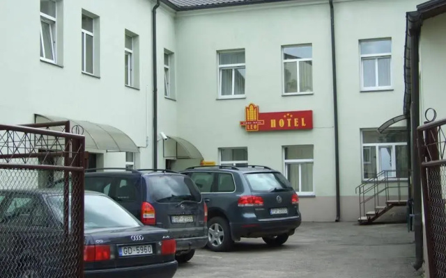 hotelImage
