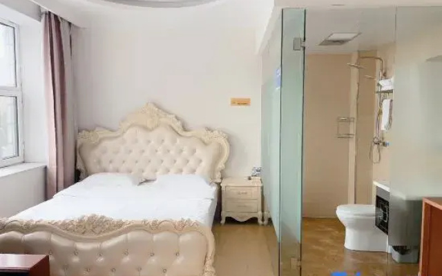 Siping Liangyou Hotel