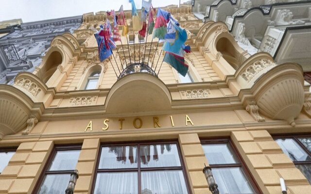 Отель Astoria & Medical Spa вид на фасад