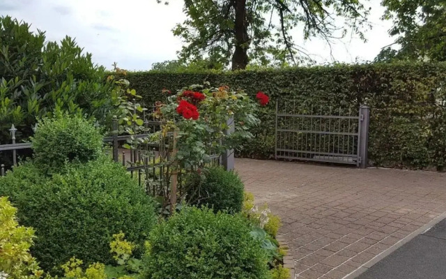 Amazing Apartment in Gossweinstein
