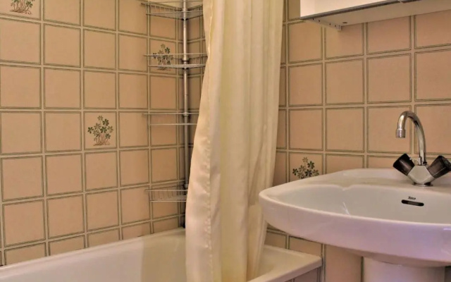 Appartement Risoul, 1 pièce, 4 personnes - FR-1-330-481