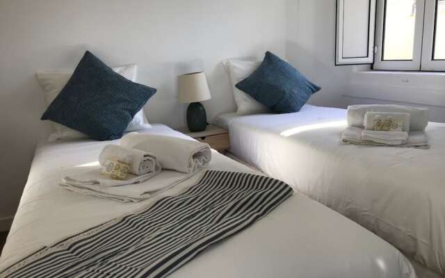 Апартаменты Apartments Center Santos вид на фасад