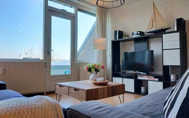 Amazing Home in Bruinisse With Wifi and 2 Bedrooms