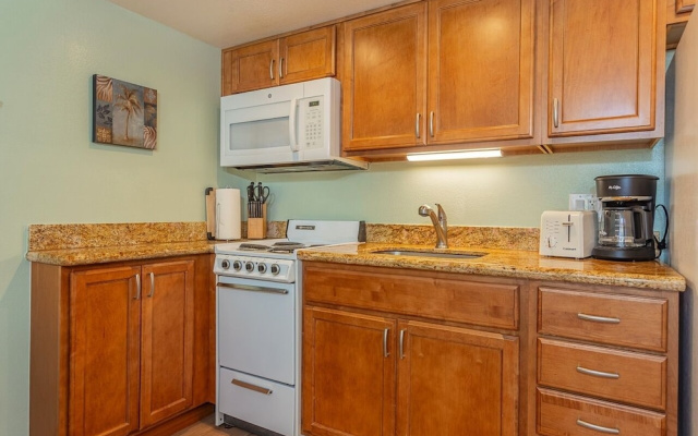 Royal Kahana 217 Condo