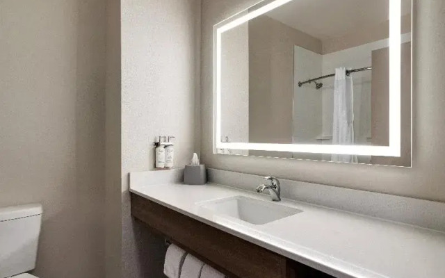 Holiday Inn Express Forrest City