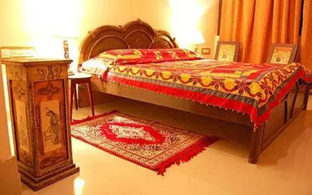 Hotel Kiran Vilas
