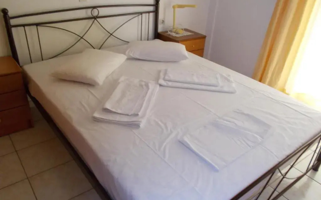 Helios Rooms