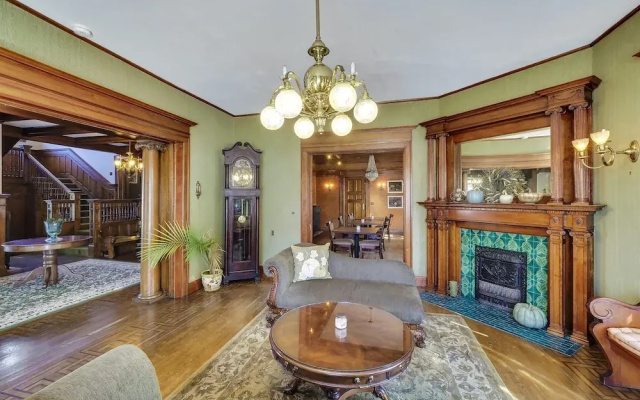 Cartier Mansion B&B