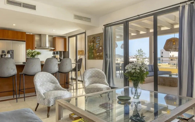 Apartment in Pollensa Near Sandy Beach