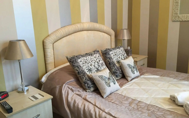 The Cherry Tree B&B Hotel