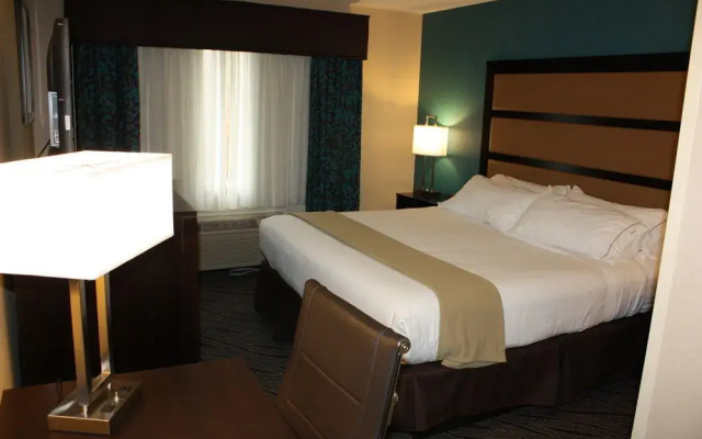 Comfort Inn And Suites Ludlow