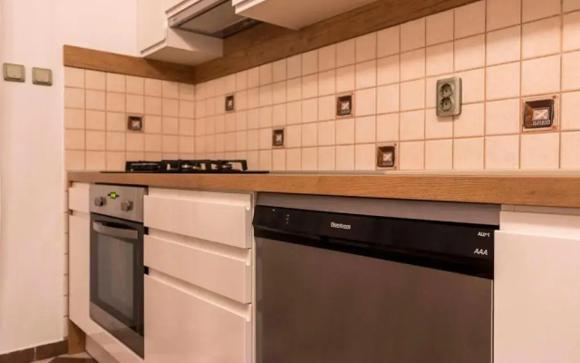 Apartment Aria