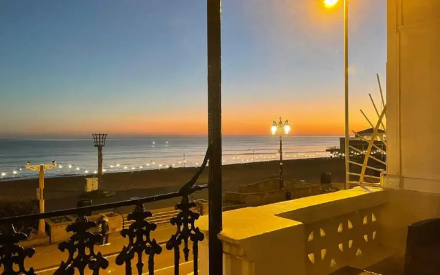The Regency Studio - Stunning Seaview (Adults Only)