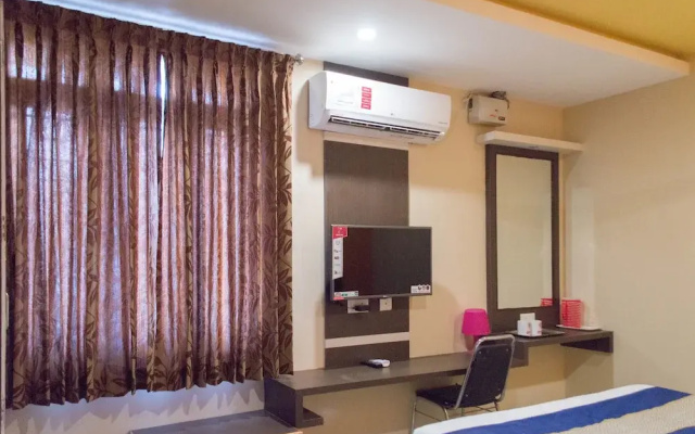 OYO 5130 Hotel Raks
