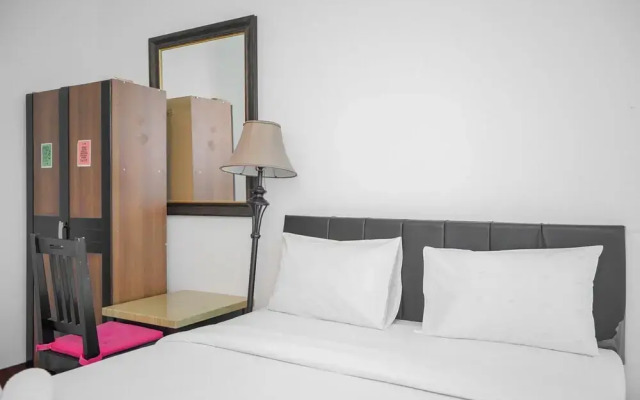 Good Place 1BR Tree Park Apartment near Teras Kota Mall